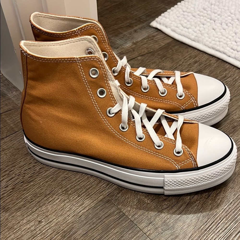 NWT PLATFORM CONVERSE